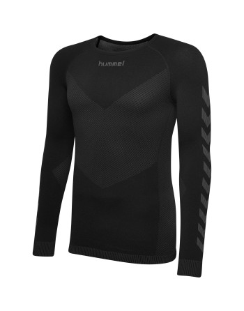 HUMMEL FIRST SEAMLESS JERSEY L/S / Nahtlose Verarbeitung und körperbetontes Design