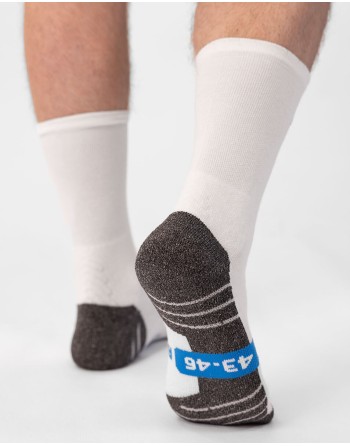 Trainingssocken / 39 % Baumwolle, 39 % Elasthan, 20 % Polypropylen, 2 % Polyamid